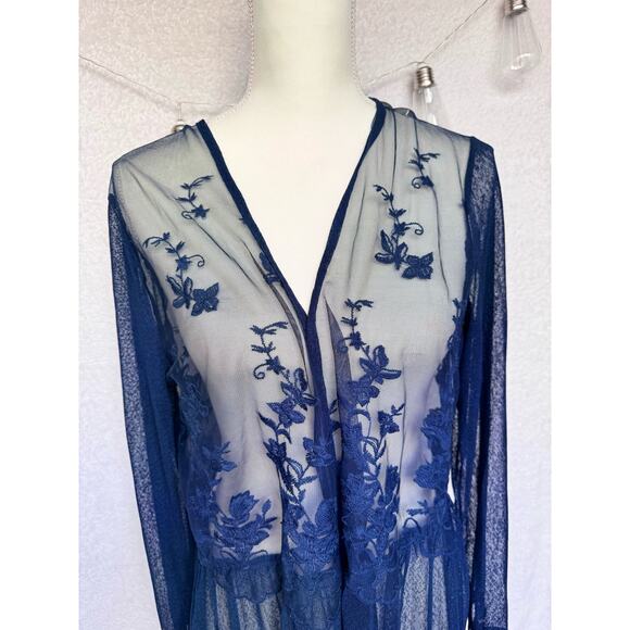 Forgotten Grace Navy Blue Long Sleeve Sheer Lace Topper Cardigan Large - Picture 3 of 10